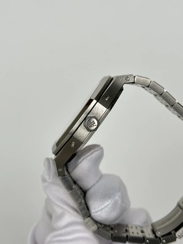 Audemars Piguet Perpetual Calendar 26615TI.OO.1220TI.01 4