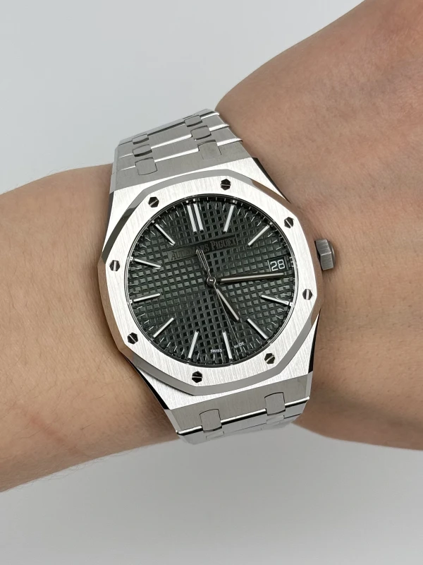 Audemars Piguet Selfwinding 41 mm 15510ST.OO.1320ST.09 8