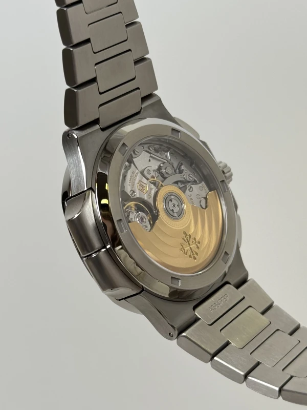 Patek Philippe TRAVEL TIME CHRONOGRAPH  5990/1A-001 7