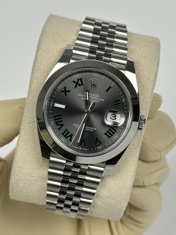 Rolex DATEJUST 41MM STEEL 126300-0014 4