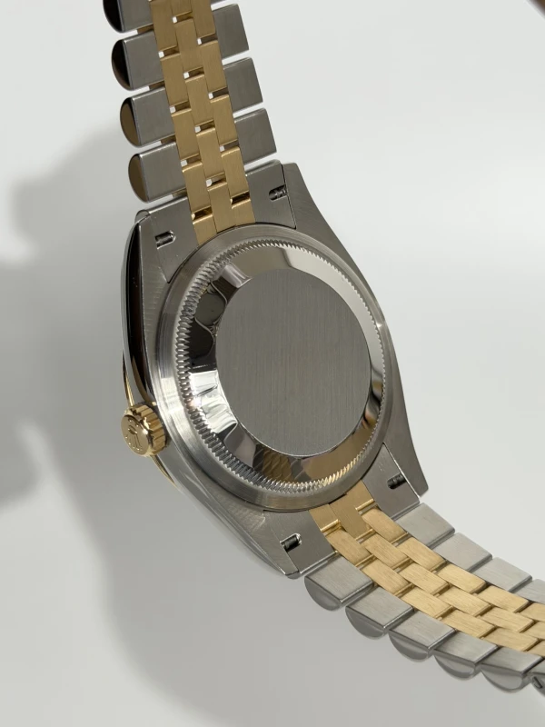 Rolex 36mm Steel and Yellow Gold 126233-0023 4