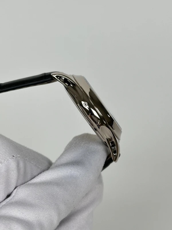Patek Philippe 5205 5205G-010 5