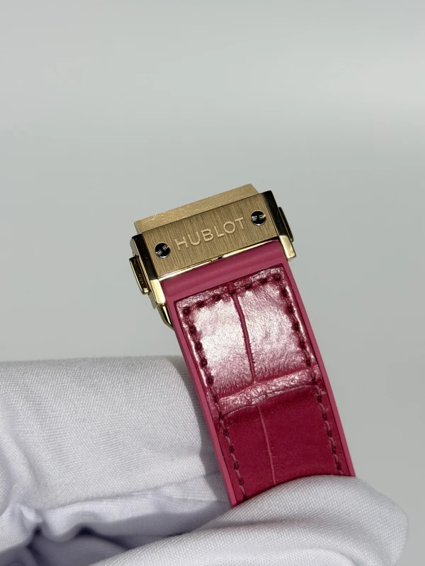 Hublot Pop Art Yellow Gold Blue  341.VL.4789.LR.1207.POP15 5