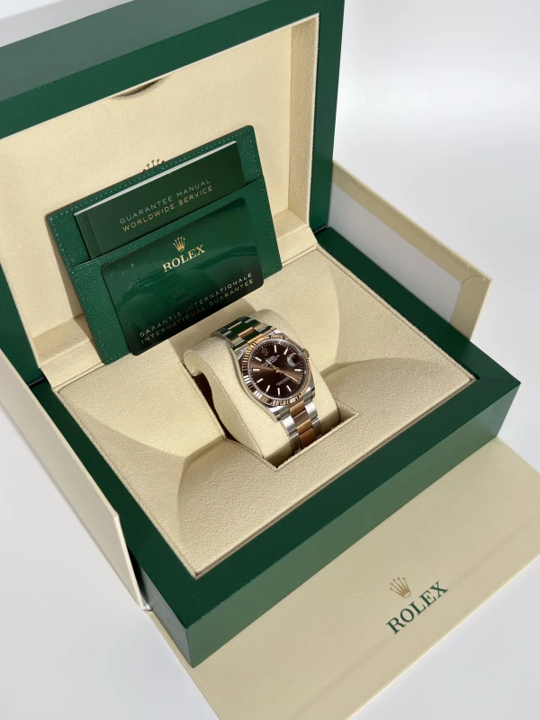 Rolex 36mm Steel and Everose Gold 126231-0044 5