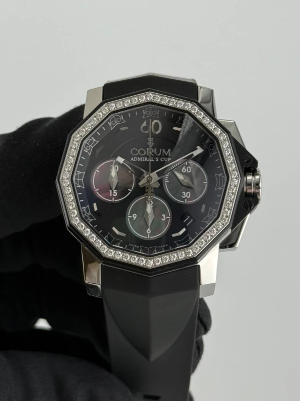 Corum Ladies Challenger 40 Chrono Diamonds 984.970.47/F371 PN34 2