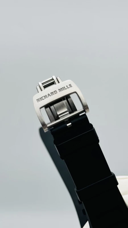 Richard Mille RM 030 Automatic with Declutchable Rotor RM 030 TI 8
