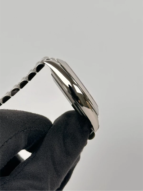 Rolex 41mm Steel 126300-0018 3