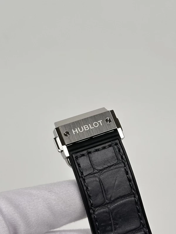 Hublot Racing Grey Titanium 45 mm 511.NX.7071.LR 8