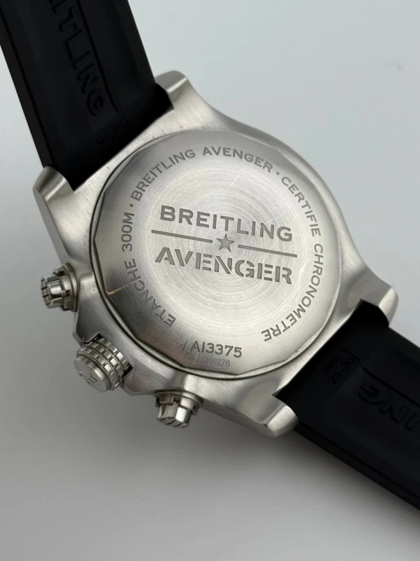 Breitling Avenger Super Avenger Chronograph 48 A13375101B1X1 6