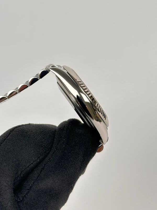 Rolex 41 mm, steel and white gold 126334-0002 3