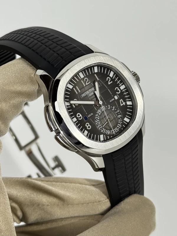 Patek Philippe Travel Time 5164A-001 3