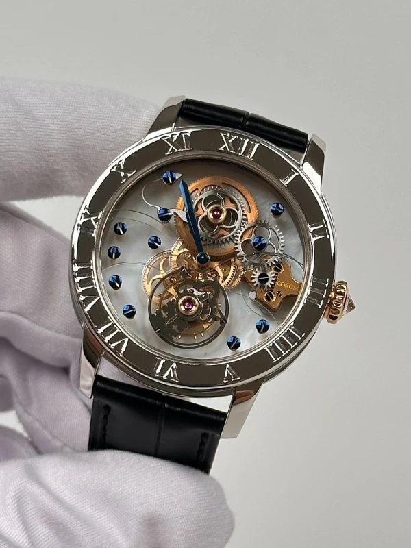 Corum SAPHIR 372.551.70 0001 0000 4
