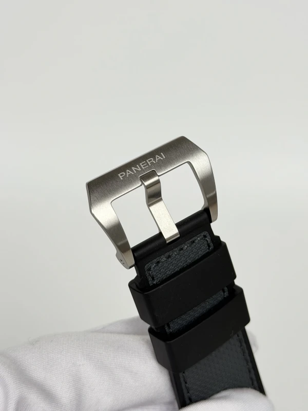 Panerai PAM01653 6