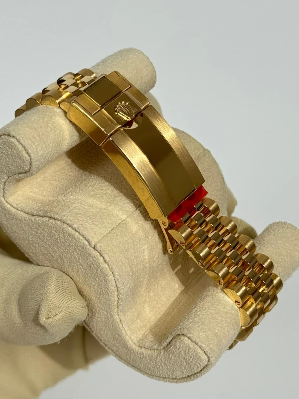 Rolex 40mm Yellow Gold 126718grnr-0001 4