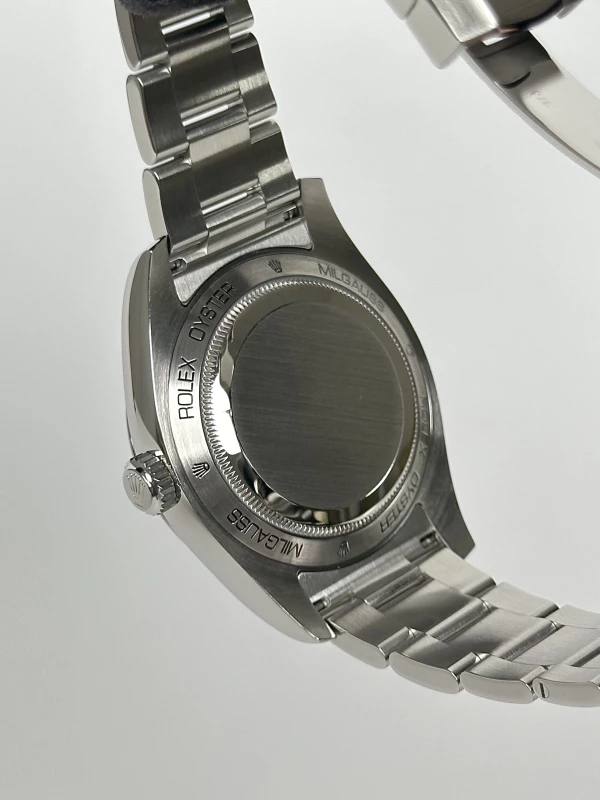 Rolex 40mm Steel 116400gv-0002 8