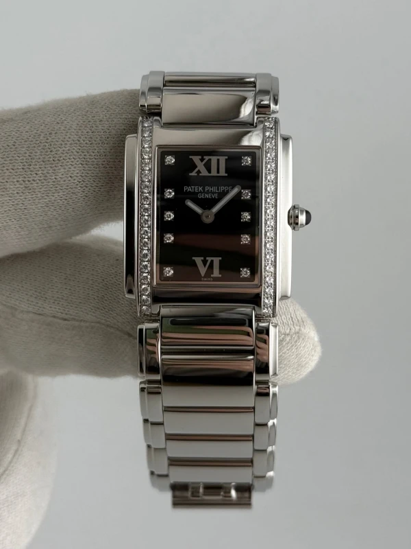 Patek Philippe 30мм 4910/10A-001 2