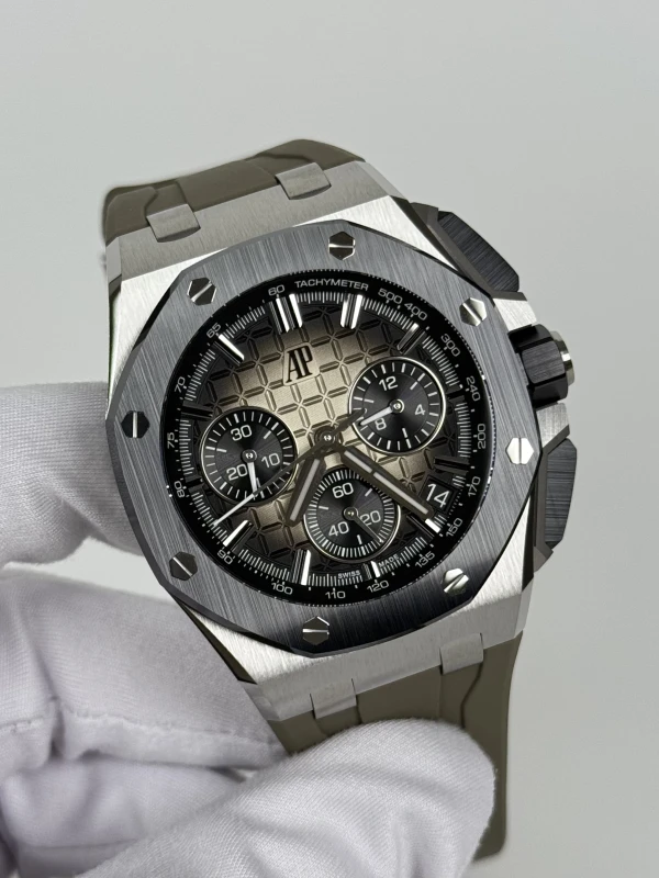 Audemars Piguet Offshore Chronograph 43 mm 26420SO.OO.A600CA.01 3