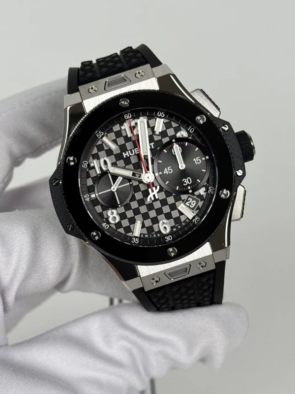 Hublot 20th Anniversary Titanium Ceramic 431.NM.1337.RX 3