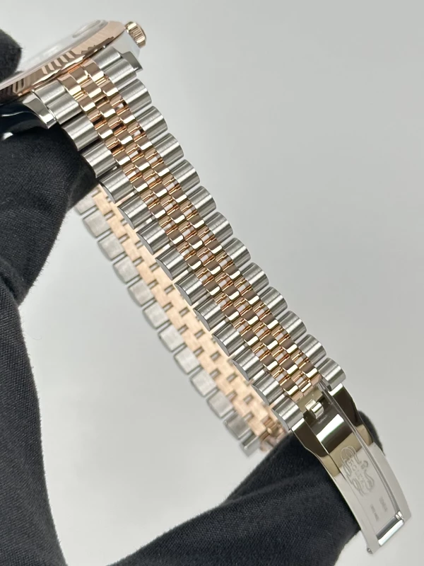Rolex 31mm Steel and Everose Gold 278271-0010 6