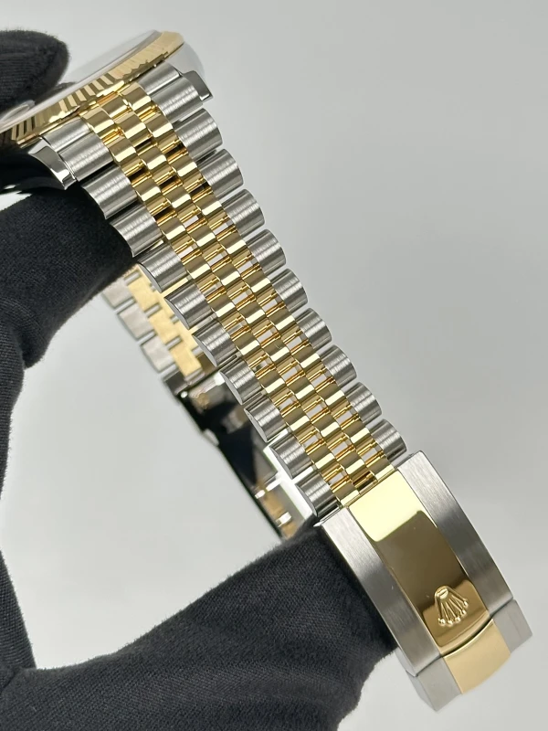 Rolex Datejust 36mm Steel and Yellow Gold 126233-0043 5