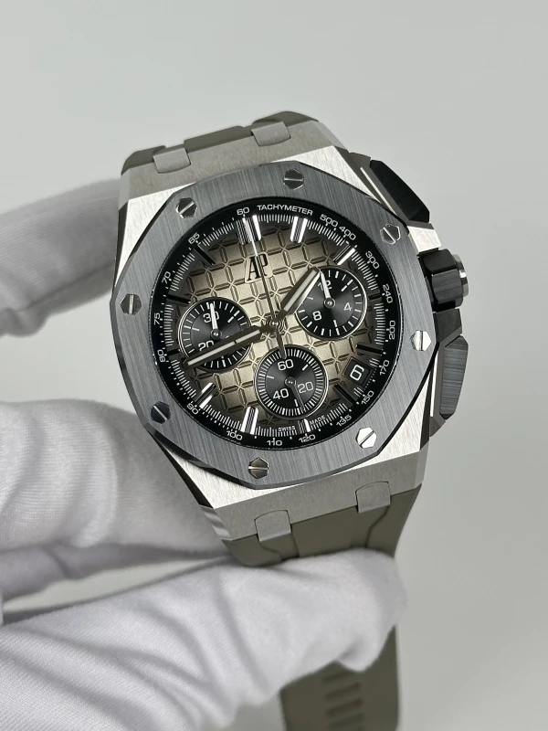 Audemars Piguet Offshore Chronograph 43 mm 26420SO.OO.A600CA.01 3