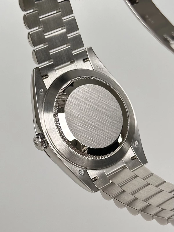 Rolex 40 mm Platinum 228206-0004 7