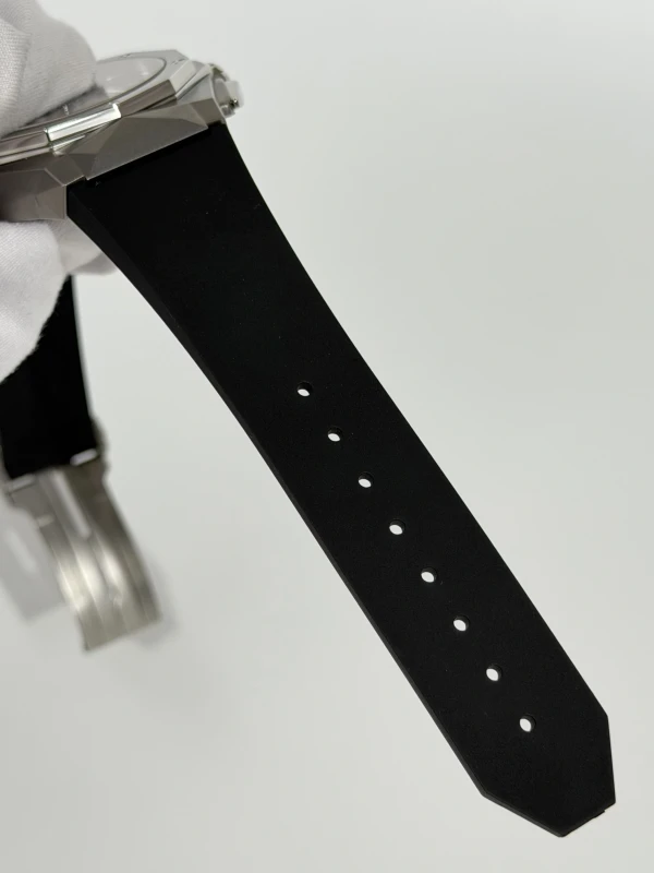 Hublot Chronograph Orlinski Titanium 549.NI.1270.RX.ORL23 4