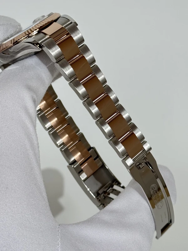 Rolex 36mm Steel and Everose Gold 126231-0022 4