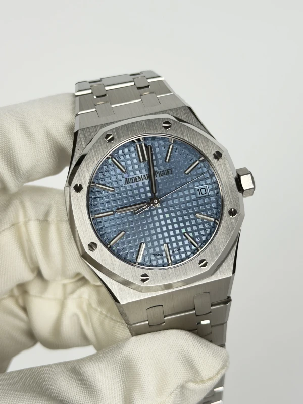 Audemars Piguet Royal Oak Selfwinding 37 mm 15550ST.OO.1356ST.08 3