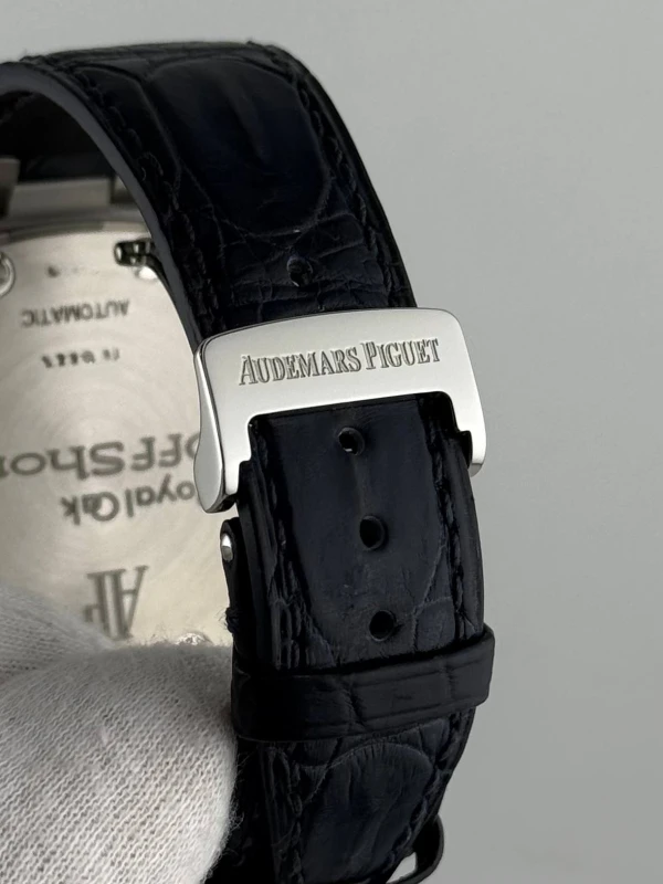 Audemars Piguet Navy Chronograph  26170ST.OO.D305CR.01 6