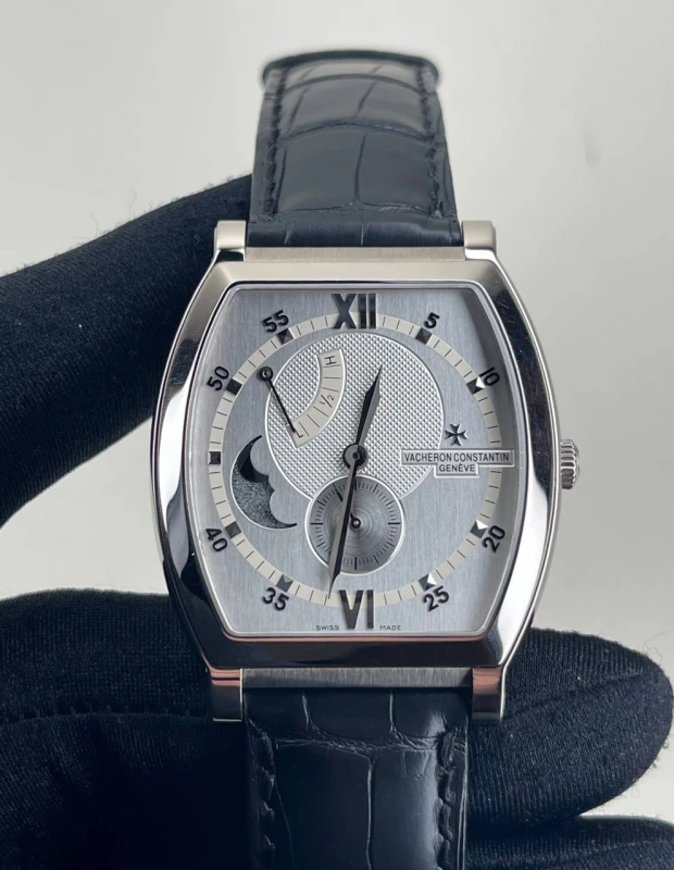 Vacheron Constantin Tonneau Moon Phase Power-Reserve 83080/000G-9408 5