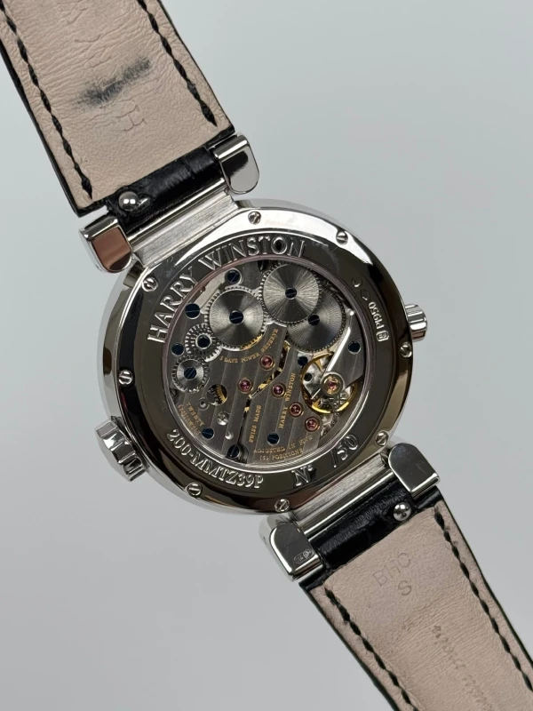 Harry Winston Time Zone  200-MMTZ39 9