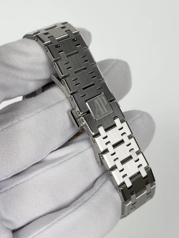 Audemars Piguet Selfwinding 37 mm 15551ST.ZZ.1356ST.06 4