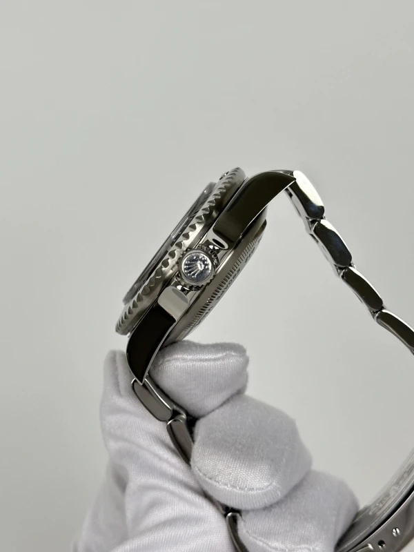 Rolex 16600 4