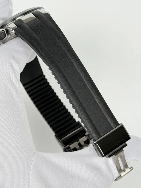 Ulysse Nardin EXECUTIVE DUAL TIME 43 мм 243-00-3/42 5