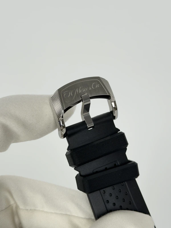 H. Moser & Cie 3200-1207 5