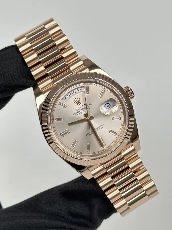 Rolex 40 mm Everose Gold 228235-0004 2