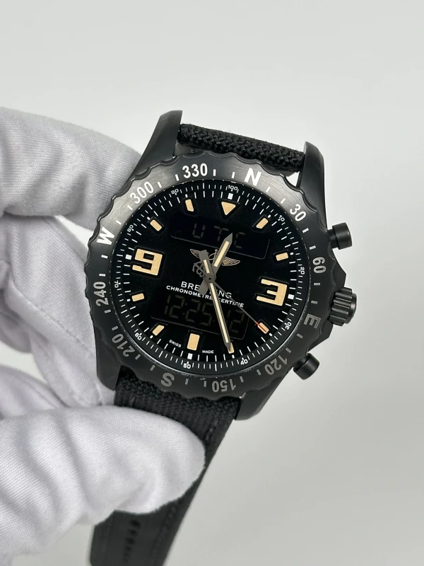 Breitling Chronomat Chronospace Military M7836622.BD39 4