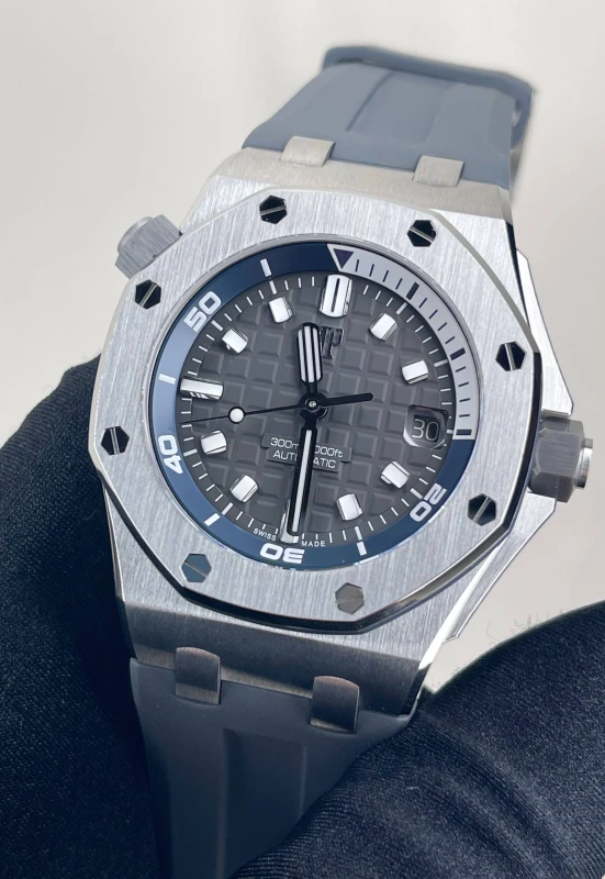 Audemars Piguet Diver 15720ST.OO.A009CA.01 2