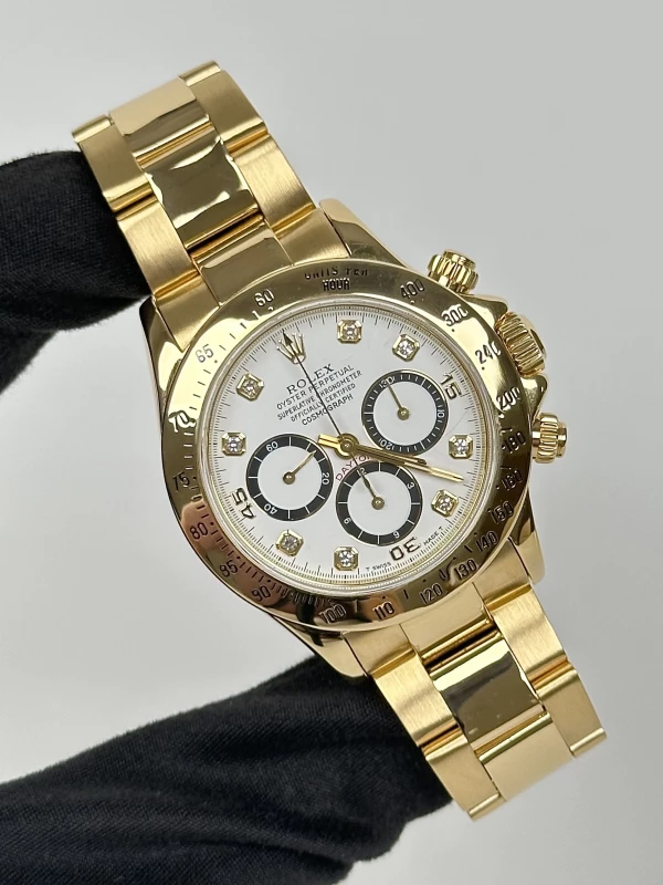 Rolex 40mm Yellow Gold 16528 2