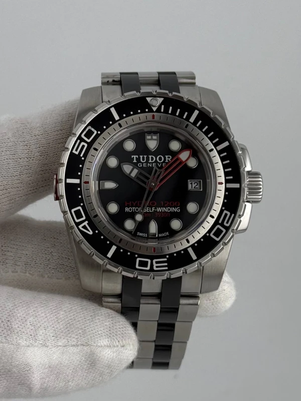Tudor 25000 2