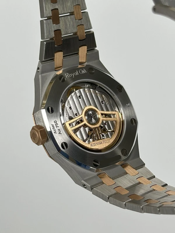 Audemars Piguet Royal Oak Selfwinding 37 mm 15550SR.OO.1356SR.02 9