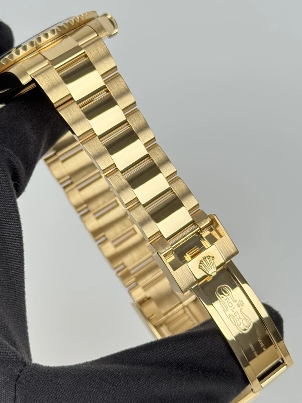 Rolex Date 41 mm Yellow Gold 126618ln-0002 6