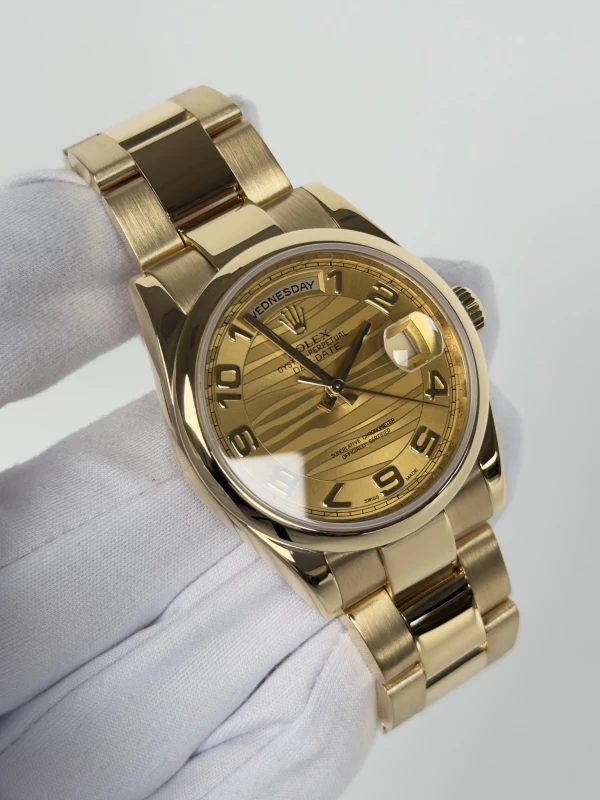 Rolex 36mm Yellow Gold 118208 chwap 2