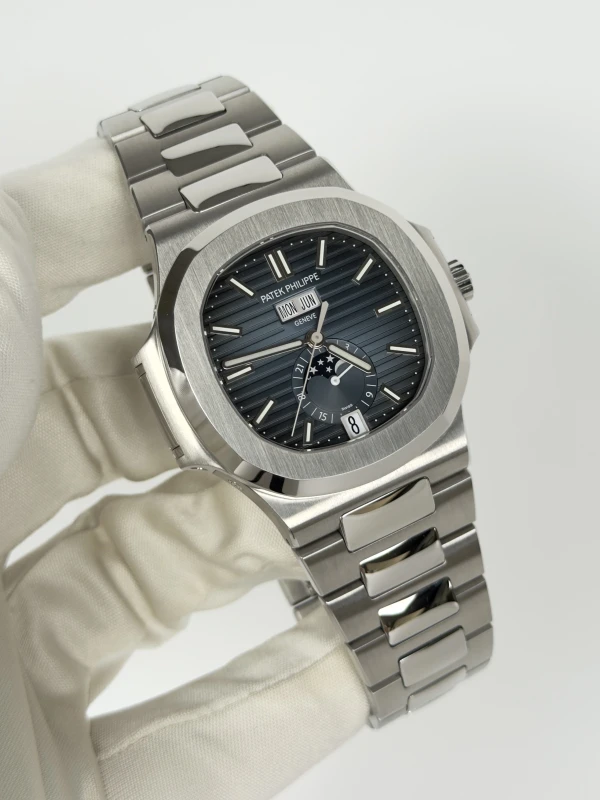 Patek Philippe 5726 5726/1A-014 2