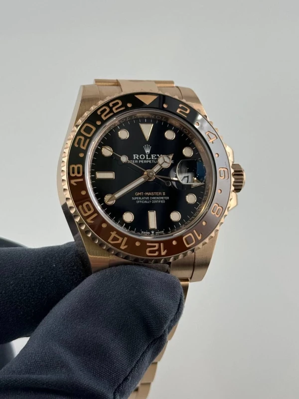 Rolex 40 mm, Everose gold 126715CHNR-0001 9