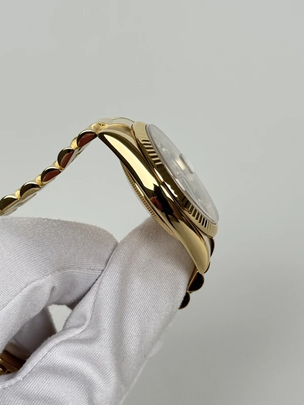 Rolex 36 mm, yellow gold 118238-0394 3