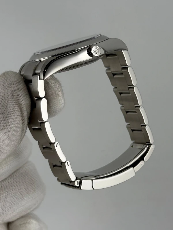 Rolex 39 mm, Oystersteel 114300-0003 5