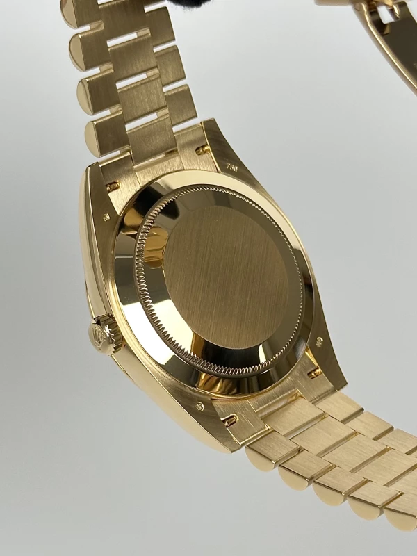Rolex 40mm Yellow Gold 228238-0005 9
