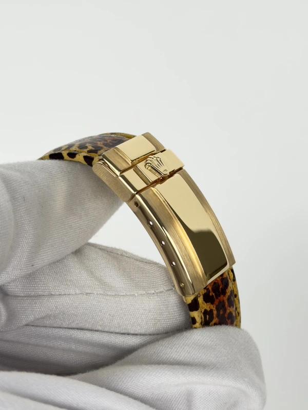 Rolex Daytona Special Edition Leopard 116598SACO 6